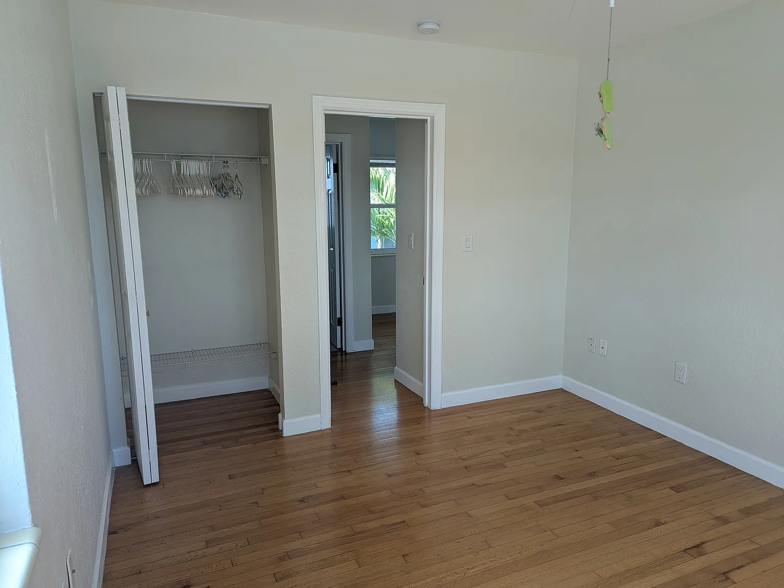 1 bed, 400 sqft, $1,850 — Photo 3