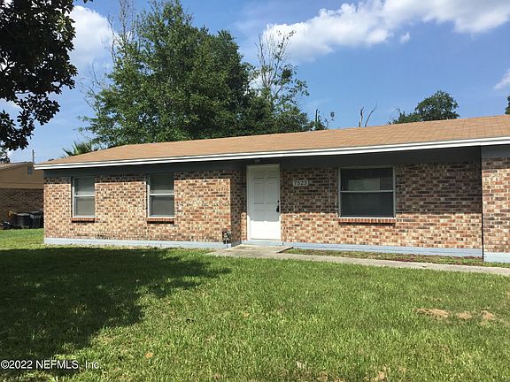 2nd image of 7523 Walden Ct