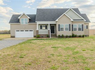 203 S Currituck Rd, Currituck, NC 27929