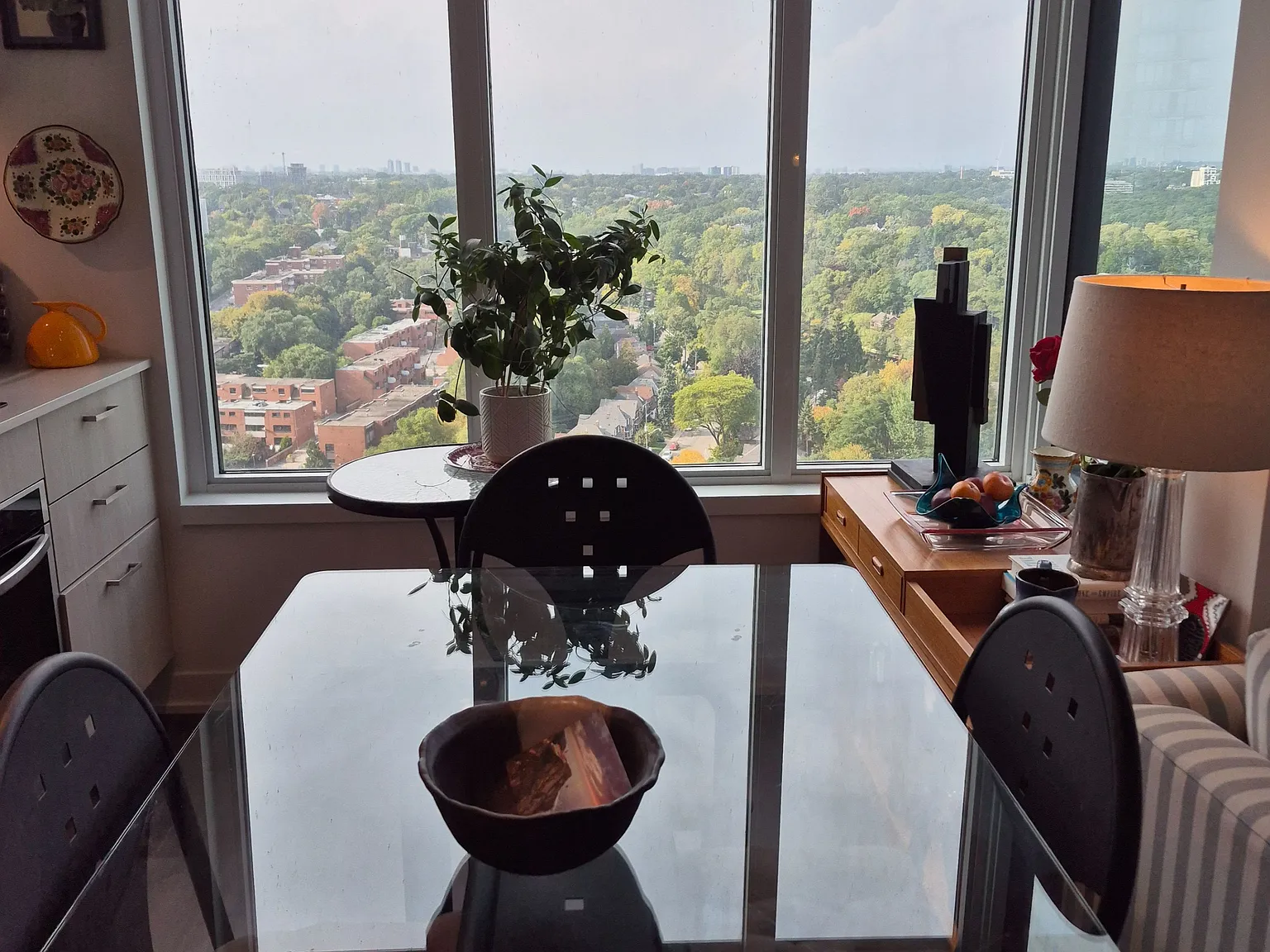 2 bed, $2,300 — Photo 4