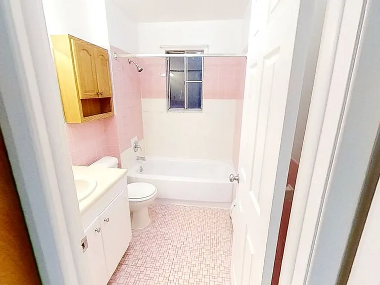 154 Woodhill Dr #3 — Photo 9