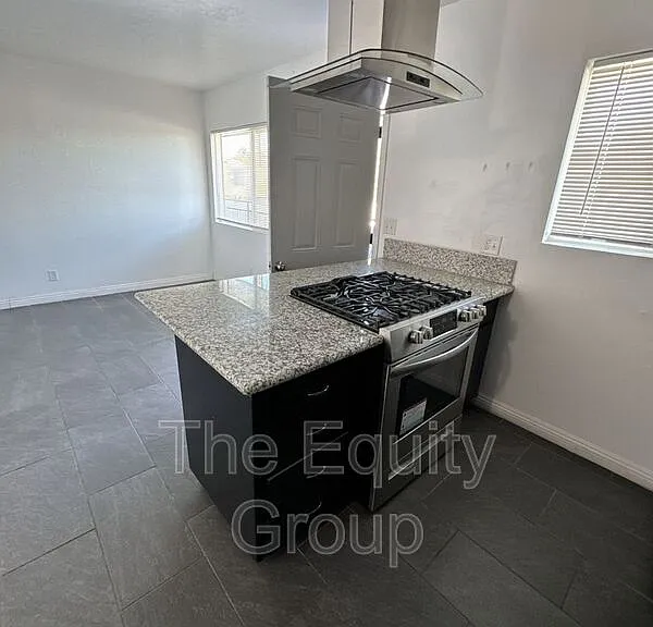 510 N Encina St #F — Photo 6