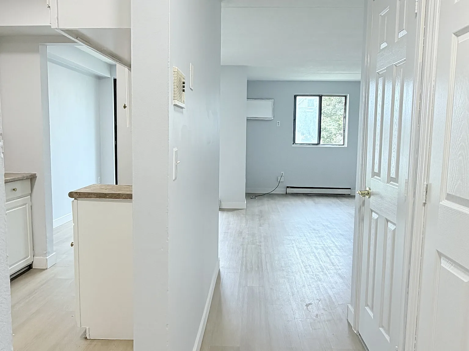 2 bed, $1,550 — Photo 2