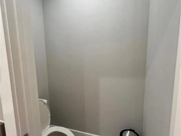 1224 Upton St — Photo 31