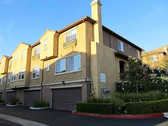 2nd image of 351 E Hilltop Way