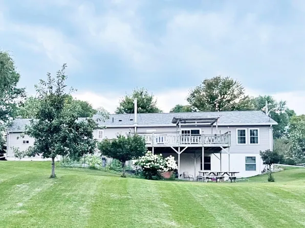 503 Valley View Dr, Redwood Falls, MN 56283