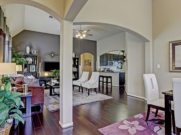 Inviting entry way