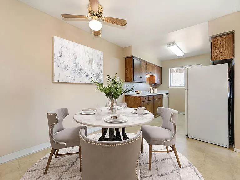 Dry Creek Village Apartments — Photo 4