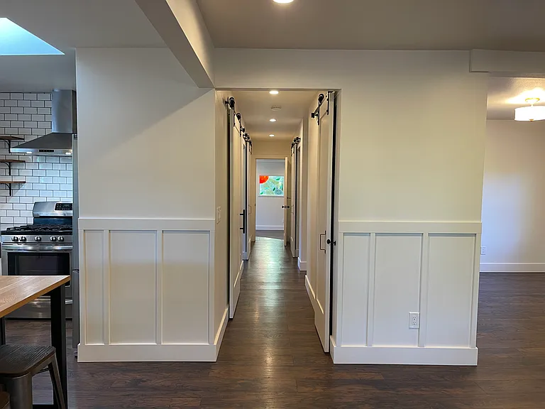 2334 Burnside Rd — Photo 21
