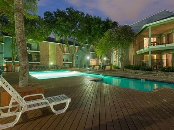 4th image of 1730 E Oltorf St APT 136