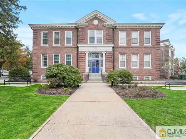 201 S 2nd Ave APT 30, Highland Park, NJ 08904