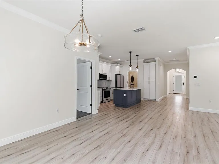 3944 Watson Dr — Photo 18