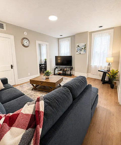 929 Market St — Photo 1