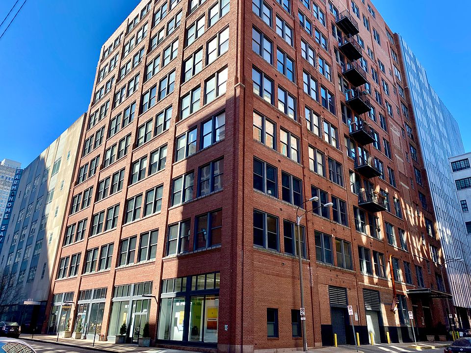 1st image of 1010 Saint Charles St APT 403