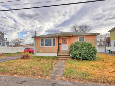 127 Fairfield Avenue, Waterbury, CT, 06708