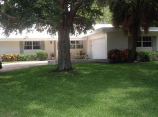 1194 Samar Rd, Cocoa Beach, FL 32931