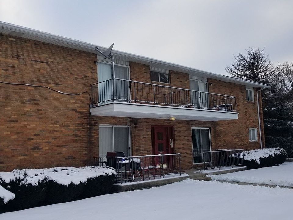 1st image of 24027 W Hazelcrest Dr Ste 102