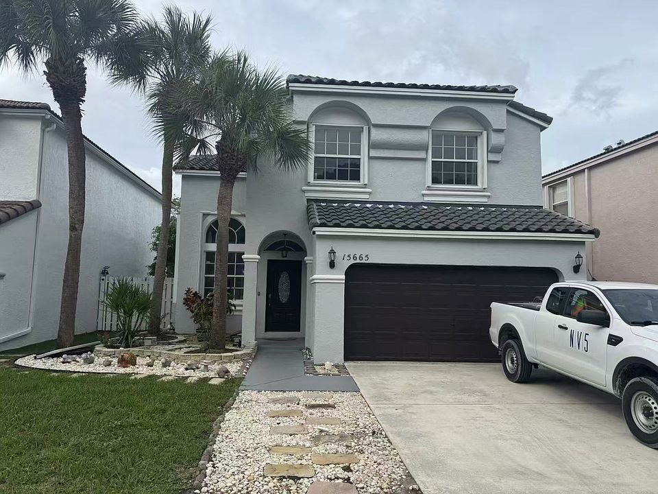 1st image of 15665 NW 5th St