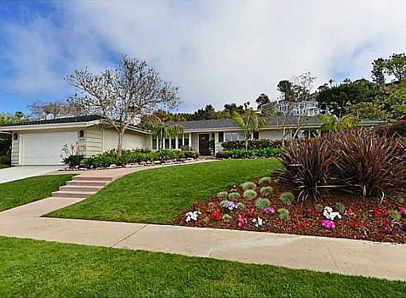 3rd image of 6559 Avenida Manana