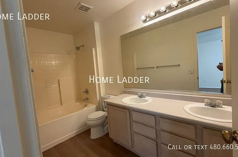 10665 E Bramble Ave — Photo 17