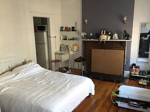 2nd image of 235 Sullivan St APT 8