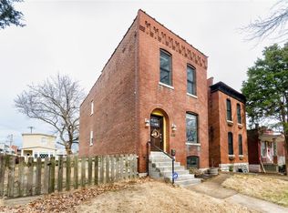 5377 Reber Pl, Saint Louis, MO 63139