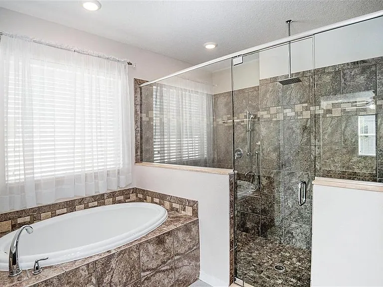 8052 Olive Brook Dr — Photo 29