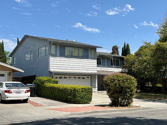 3rd image of 315 Grandpark Cir