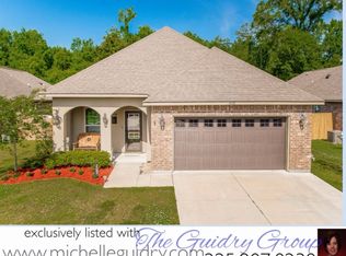 17091 Sills Dr, Prairieville, LA 70769