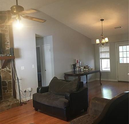 4th image of 3611 Quail Hollow Trl