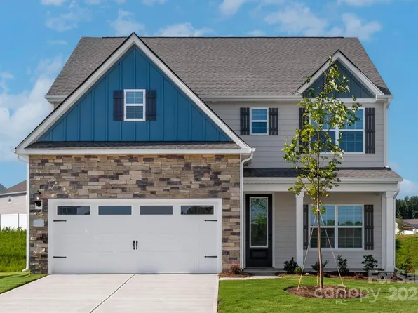 104 Tradesmen Trl, Troutman, NC 28166