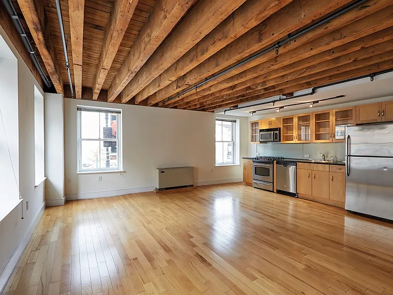 220 Front St #5B — Photo 5