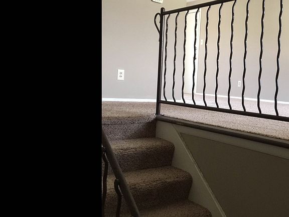 2nd image of 1903 N Fairhaven Dr