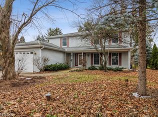 625 W Fabyan Pkwy, Geneva, IL 60134