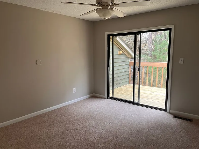 21 Carriage Cir — Photo 14