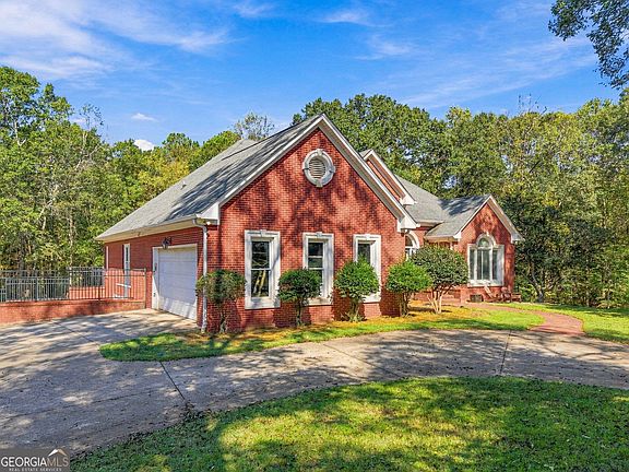 3rd image of 4296 Waterworks Rd