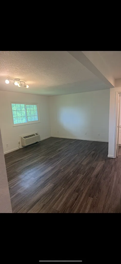 1416 Gilbert Charles City — Photo 3