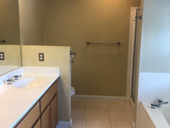 3rd image of 7013 Silver Fox Dr
