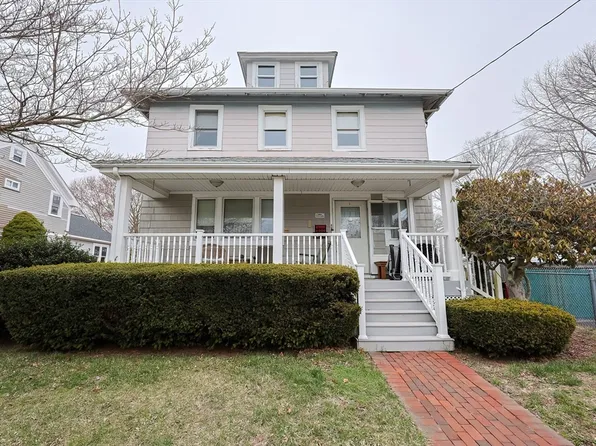 83 Hillcrest Ave, Brockton, MA 02301