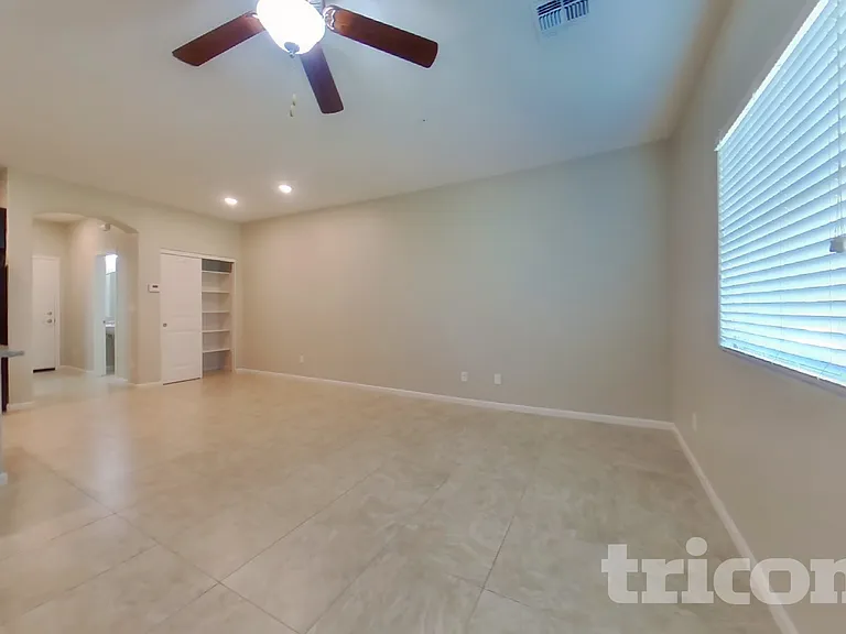 12586 W Mazatzal Dr — Photo 3