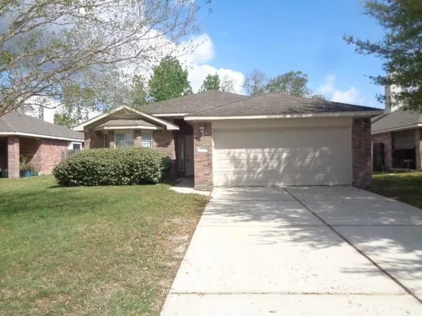 19021 Hammer Ln, Porter, TX 77365