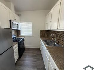6602 S Hoover St, Los Angeles, CA 90044