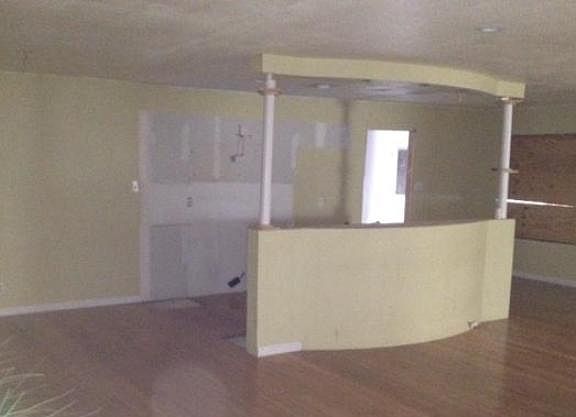 3rd image of 407 De Soto Dr