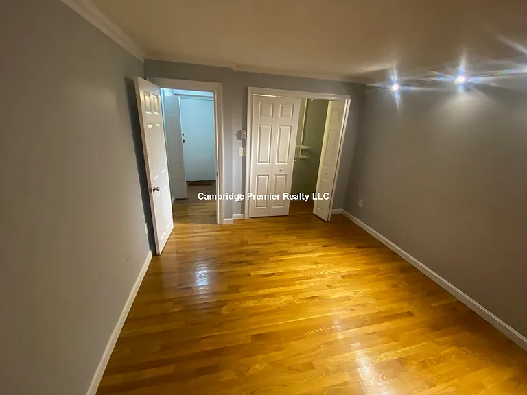1691 Cambridge St #34 — Photo 6