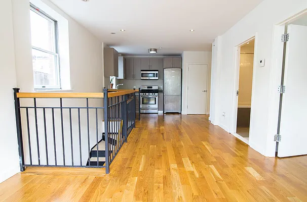 Rented by Nooklyn NYC LLC | media 11