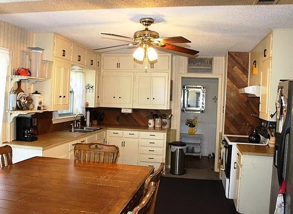 2nd image of 4802 Westfield Dr