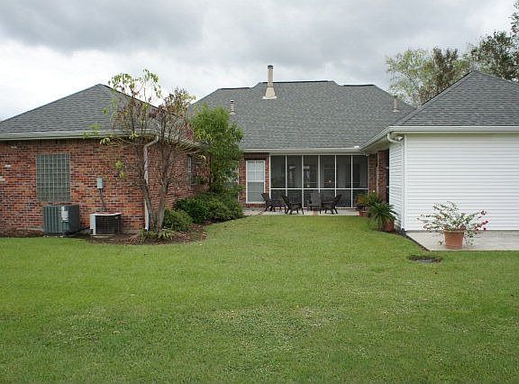 3rd image of 202 Choctaw Dr