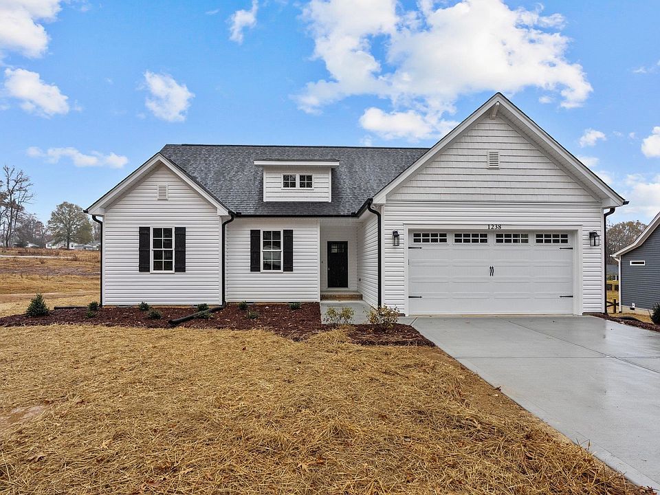 1238 Dolly St, Roxboro, NC 27573 Zillow