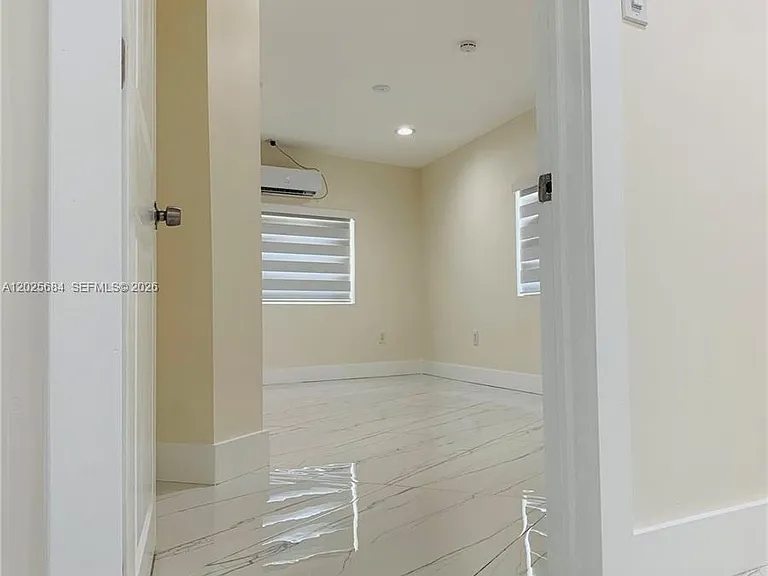 17010 NW 53rd Ave — Photo 5