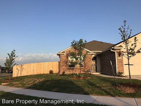 2nd image of 2921 Lerkim Ln